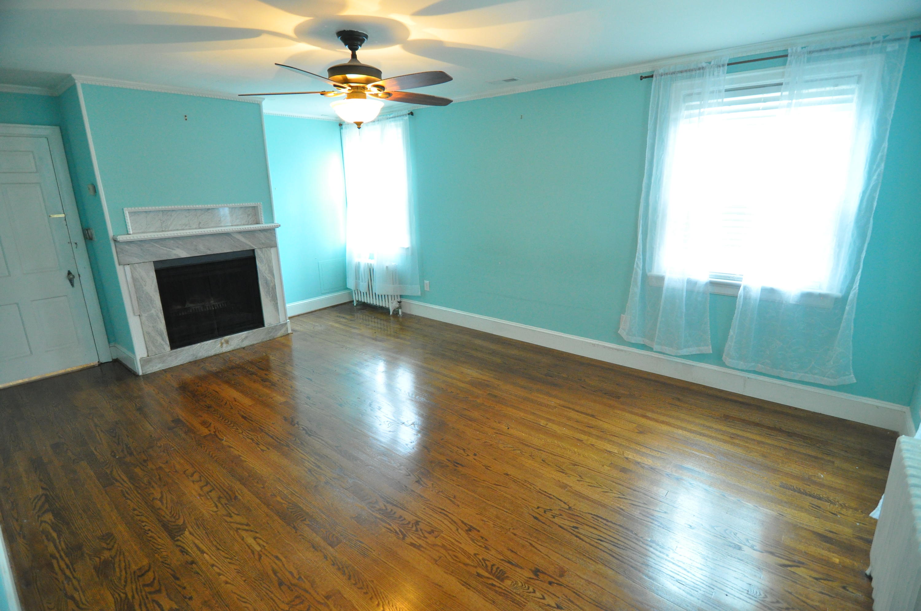 916 Kessler Mill Road Salem, VA 24153 - Photo 31 of 44 Master Bedroom