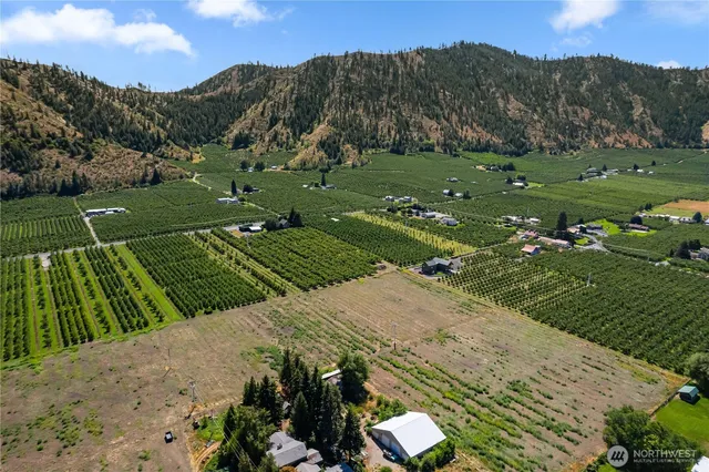 a view of a golf course with a park