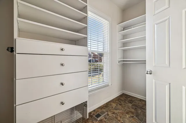 $639,000 | 3037 Brookview Forest Drive, Nashville, TN 37211