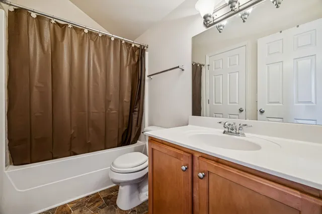 $639,000 | 3037 Brookview Forest Drive, Nashville, TN 37211