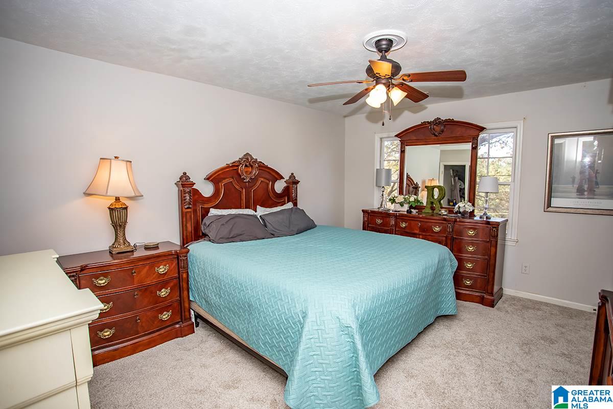 1040 Independence Court Alabaster, AL 35007 - Photo 21 of 39