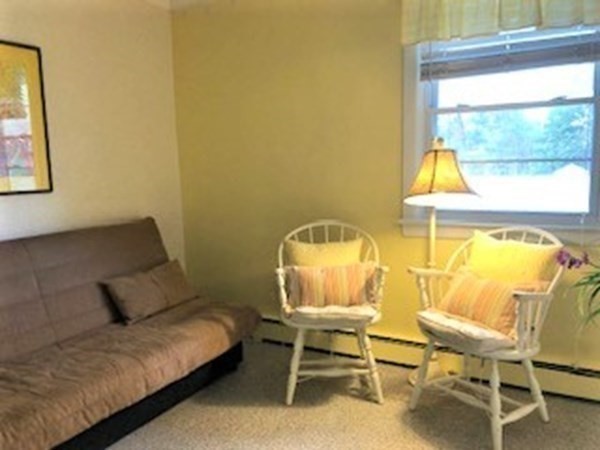 79 Lynebrook Road Springfield, MA 01118 - Photo 23 of 31 Gallery Image 23