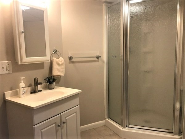 79 Lynebrook Road Springfield, MA 01118 - Photo 29 of 31 Gallery Image 29