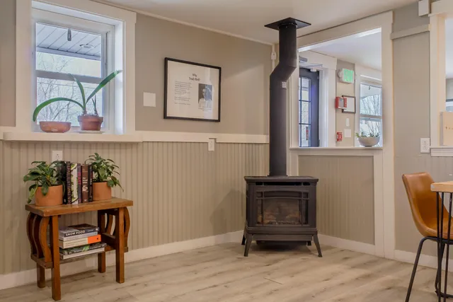 $1,450,000 | 424 Walnut Hill Road, North Yarmouth, ME 04097