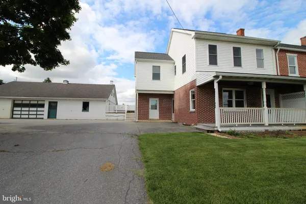 $1,850 | 3873 Old Philadelphia Pike, Gordonville, PA 17529