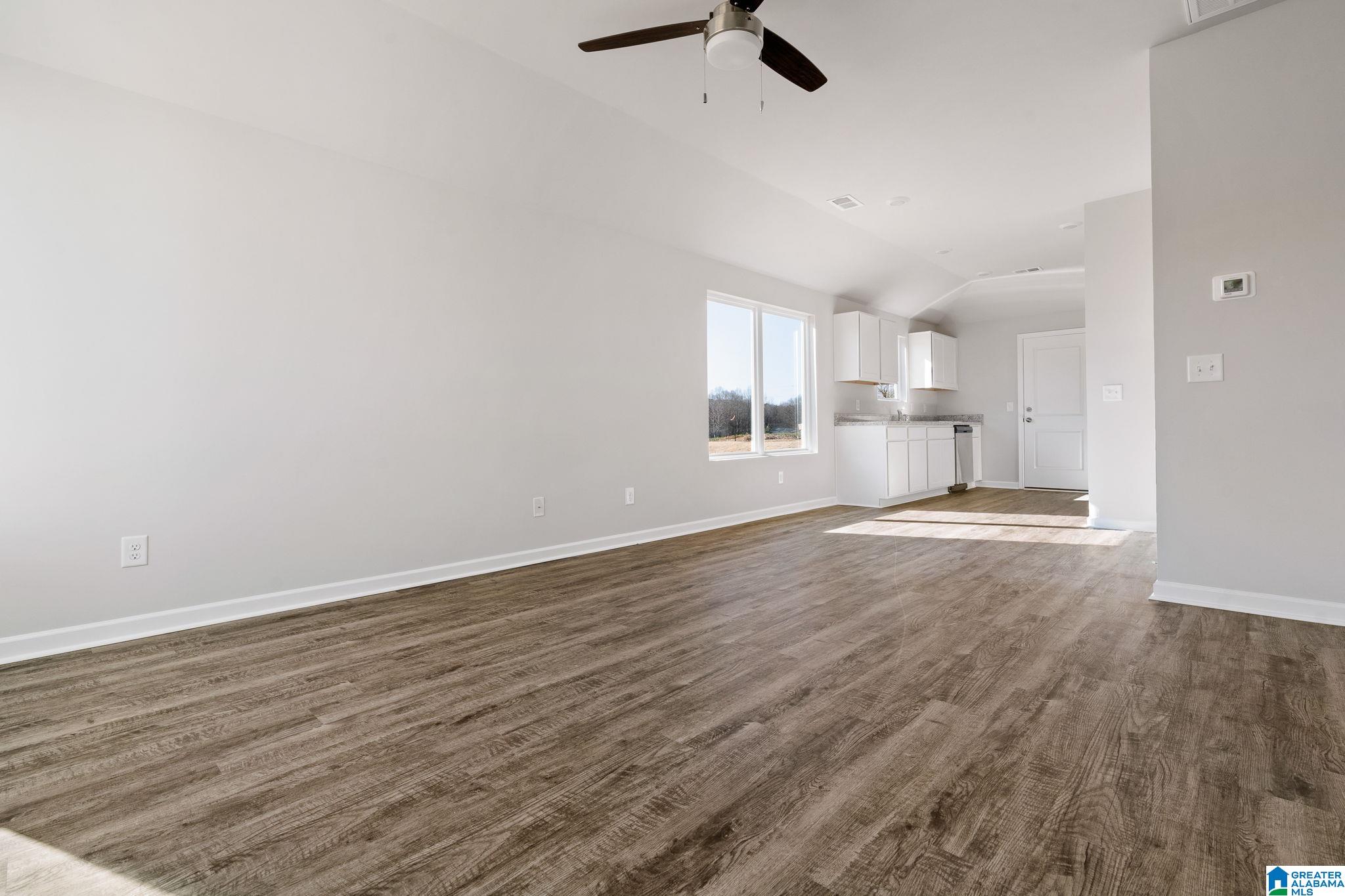 140 Skyline Loop Talladega, AL 35160 - Photo 4 of 23