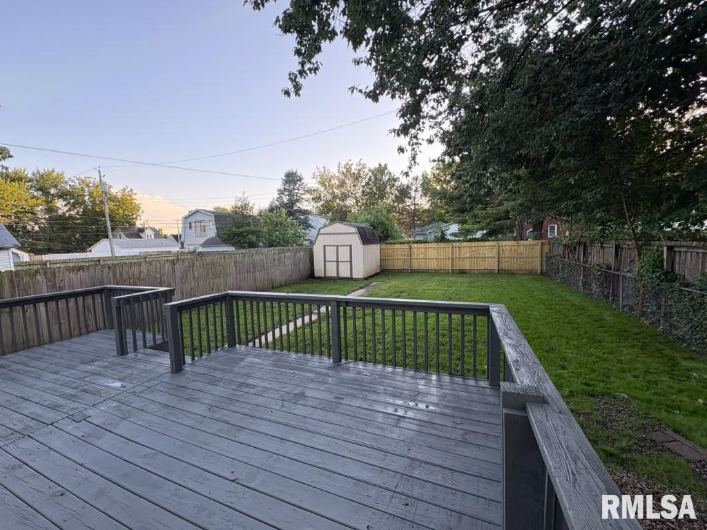 2117 North 17th Street Springfield, IL 62702 - Photo 23 of 31