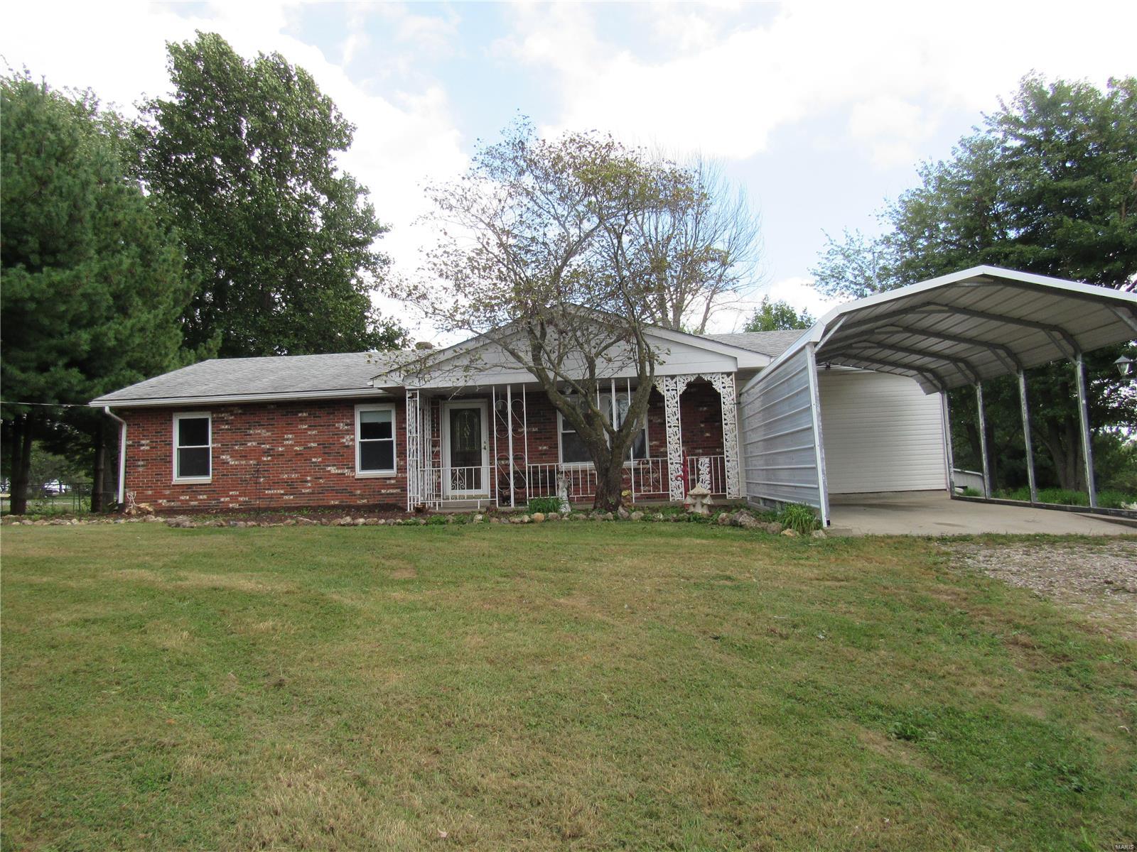 15886 Bartlett Road Dow, IL 62022 - Photo 3 of 38
