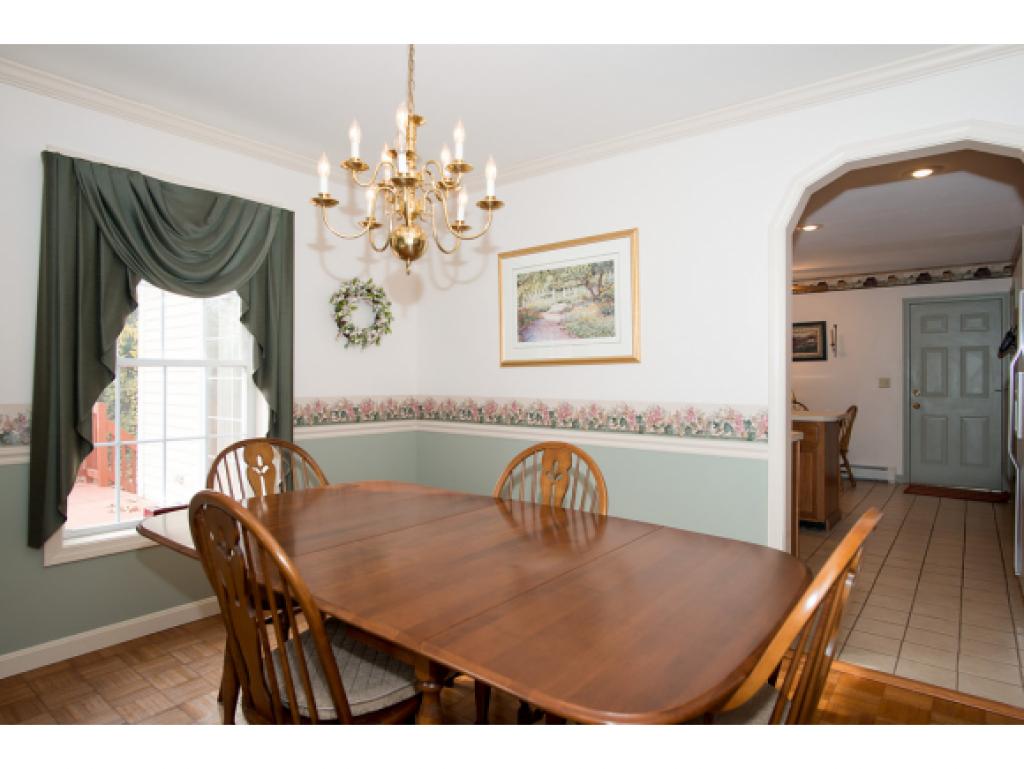 7 Garrison Road Dover, NH 03820 - Photo 16 of 36