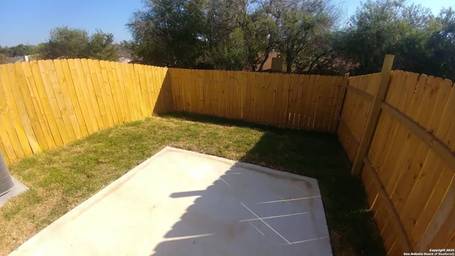 $1,350 | 6926 Crestway Road, Unit 3, San Antonio, TX 78239