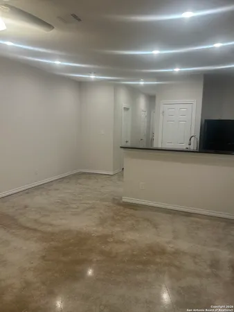 $1,340 | 6926 Crestway Road, Unit 3, San Antonio, TX 78239