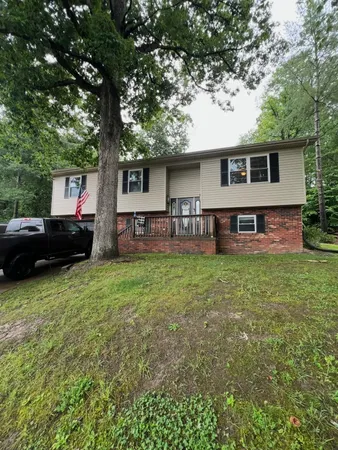 $279,000 | 12418 Kelly Drive, Ashland, KY 41102