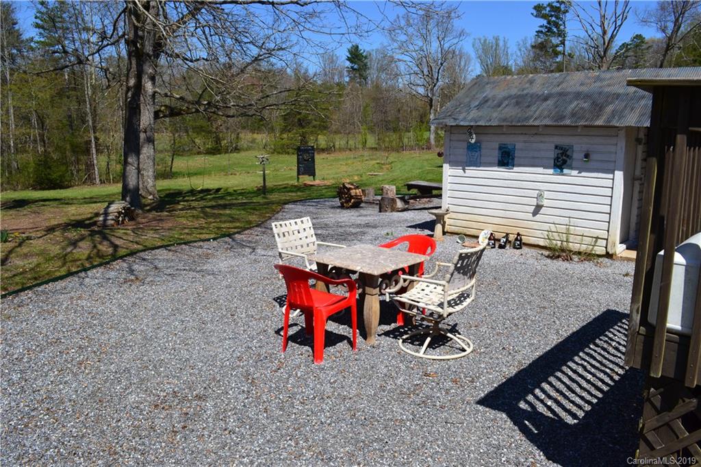 1708 Bethel Road Morganton, NC 28655 - Photo 6 of 23