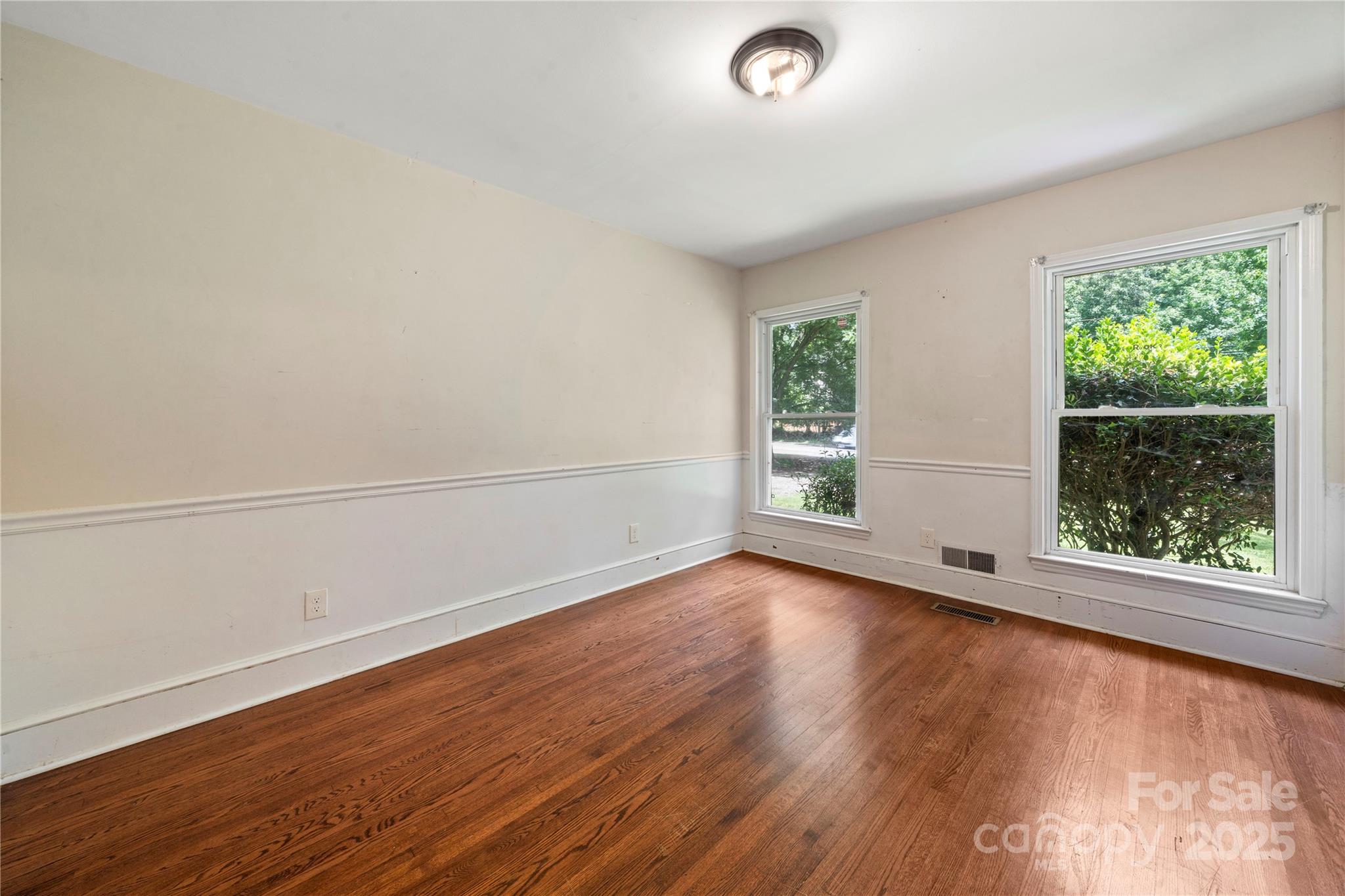 7010 Monroe Road Charlotte, NC 28212 - Photo 11 of 31