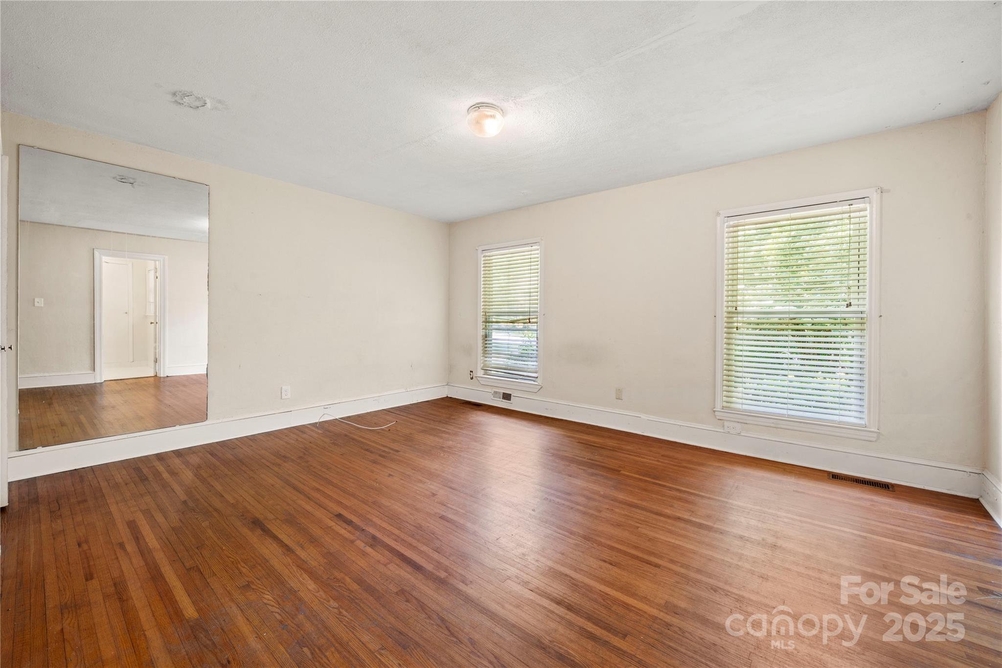 7010 Monroe Road Charlotte, NC 28212 - Photo 15 of 31