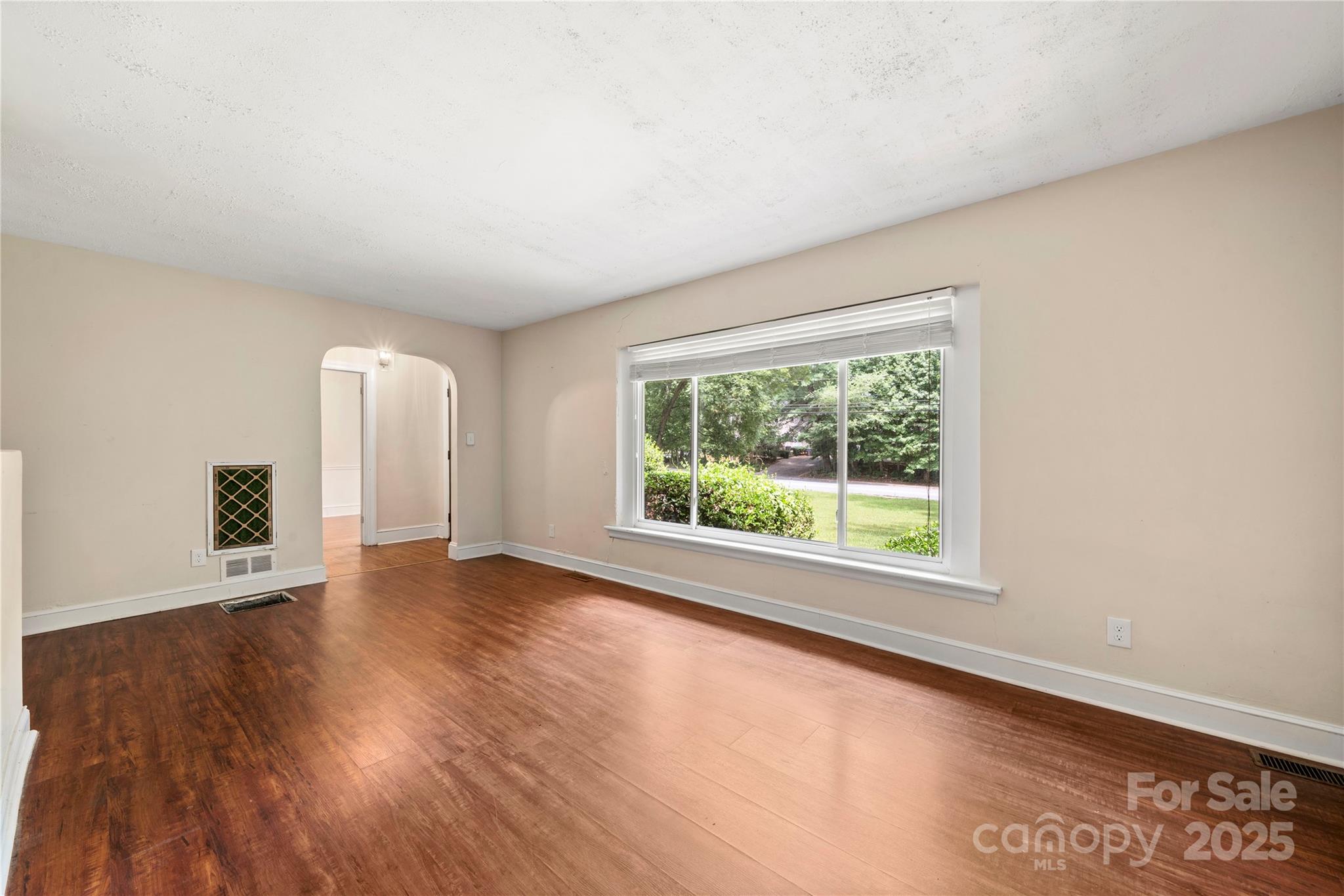 7010 Monroe Road Charlotte, NC 28212 - Photo 5 of 31