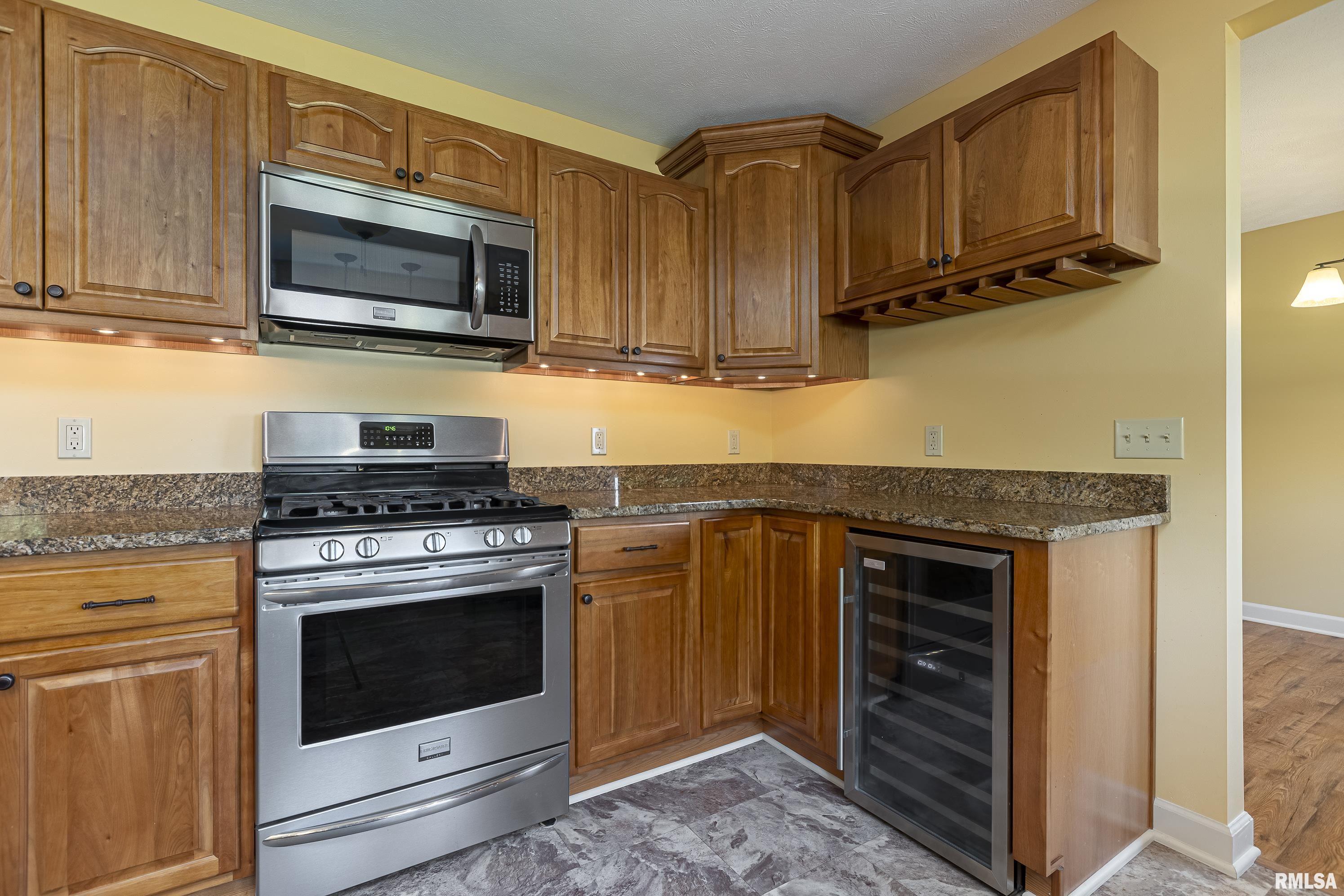 9784 Highway 127 Murphysboro, IL 62966 - Photo 12 of 59