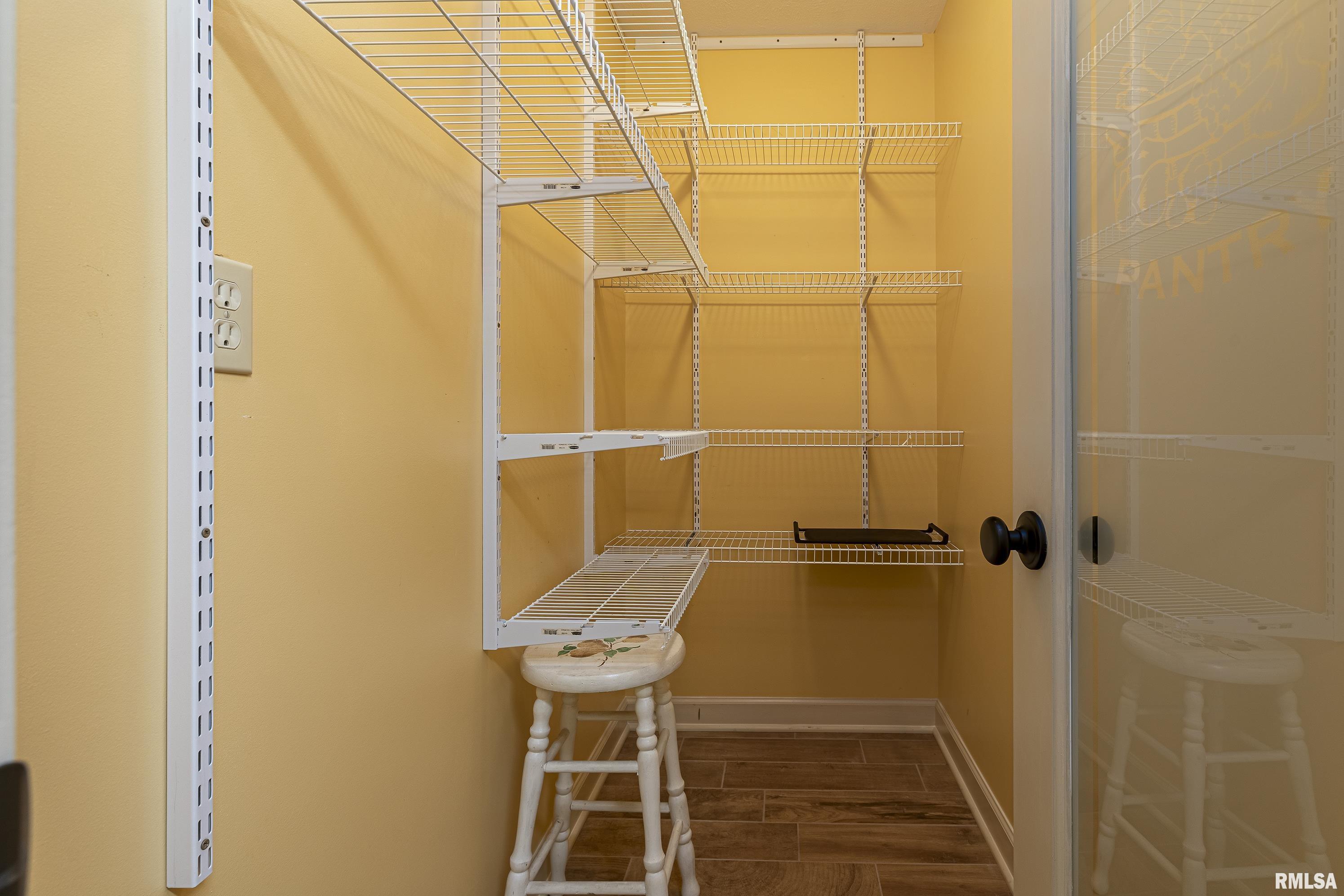 9784 Highway 127 Murphysboro, IL 62966 - Photo 32 of 59