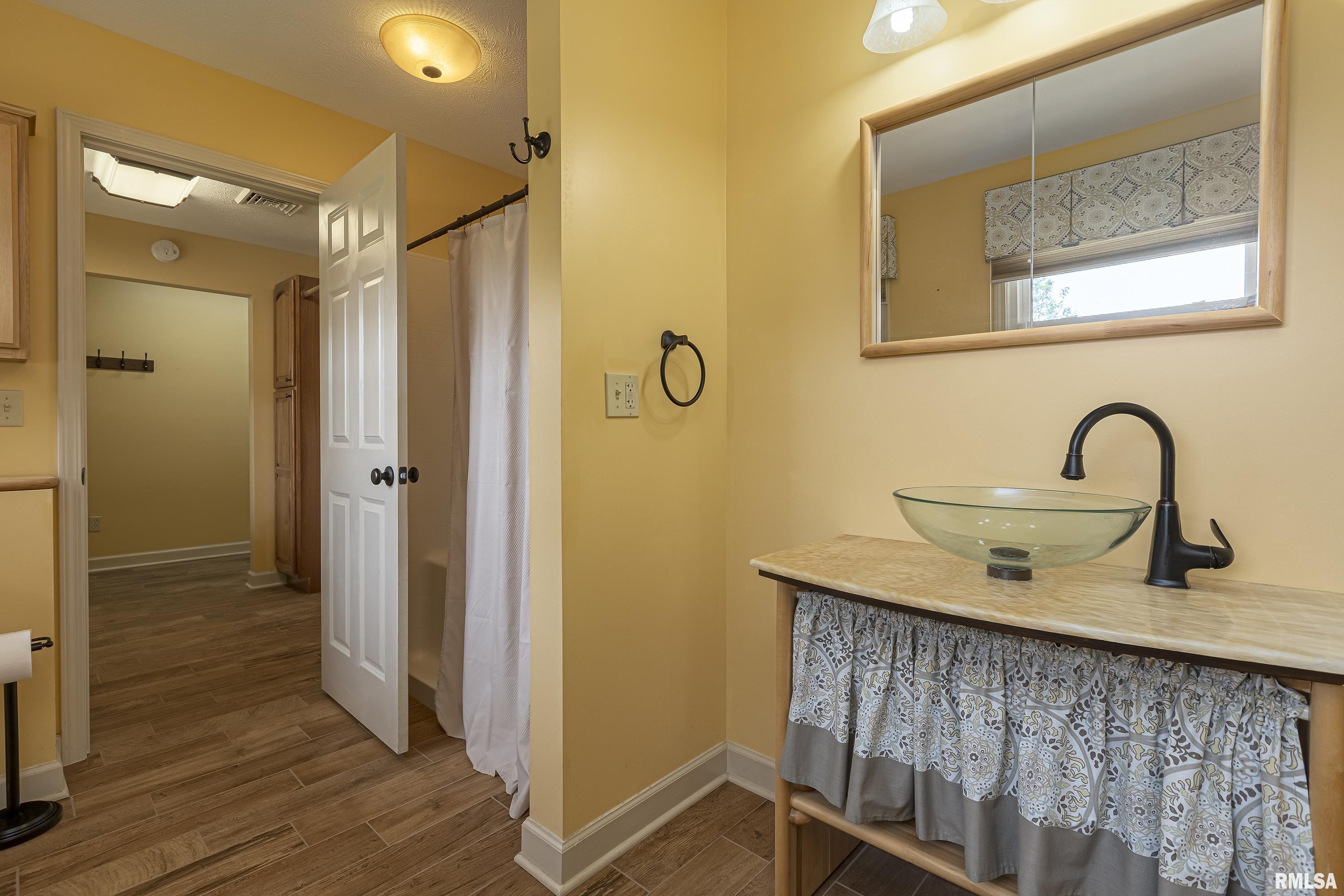 9784 Highway 127 Murphysboro, IL 62966 - Photo 34 of 59