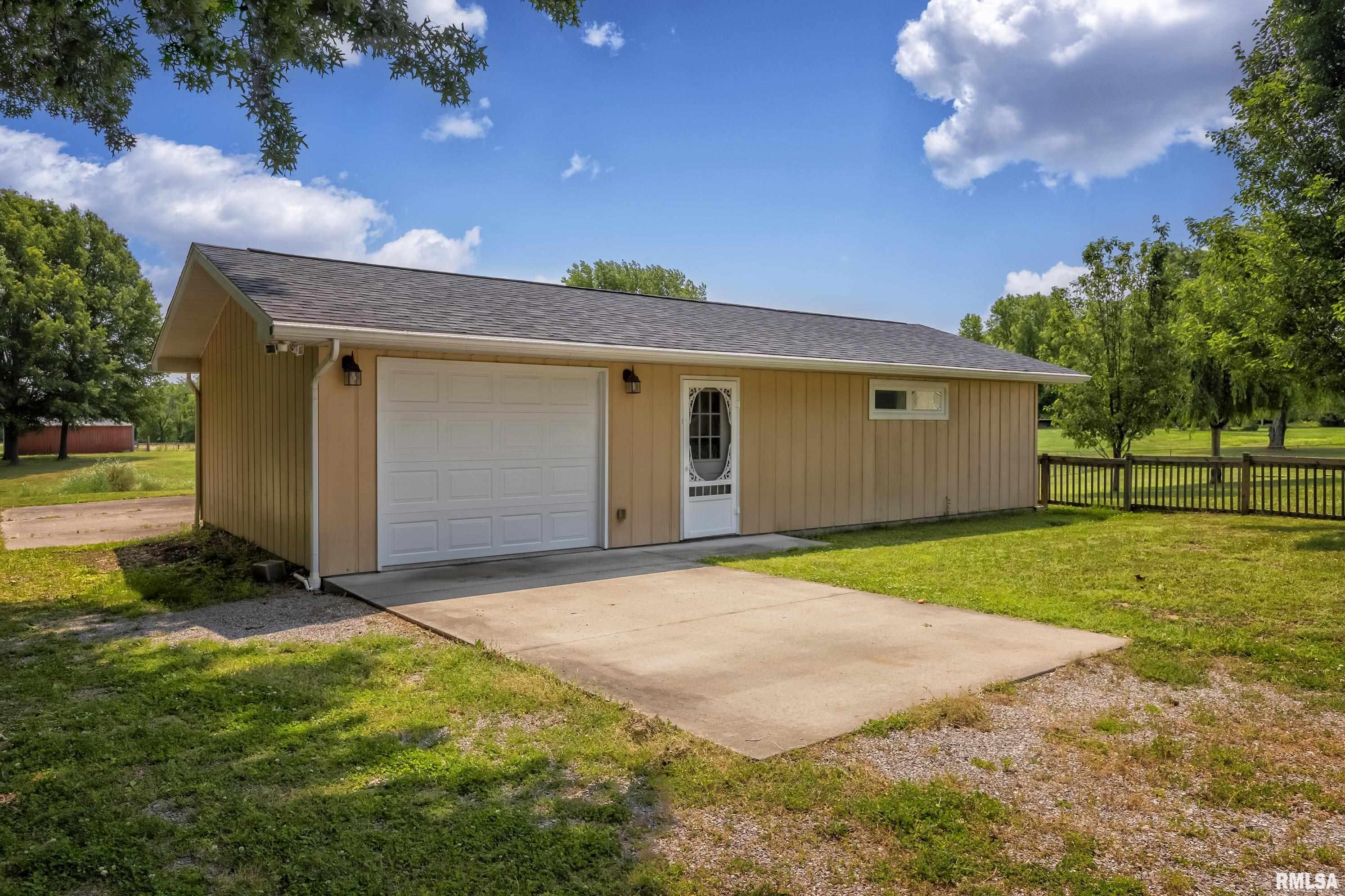 9784 Highway 127 Murphysboro, IL 62966 - Photo 37 of 59