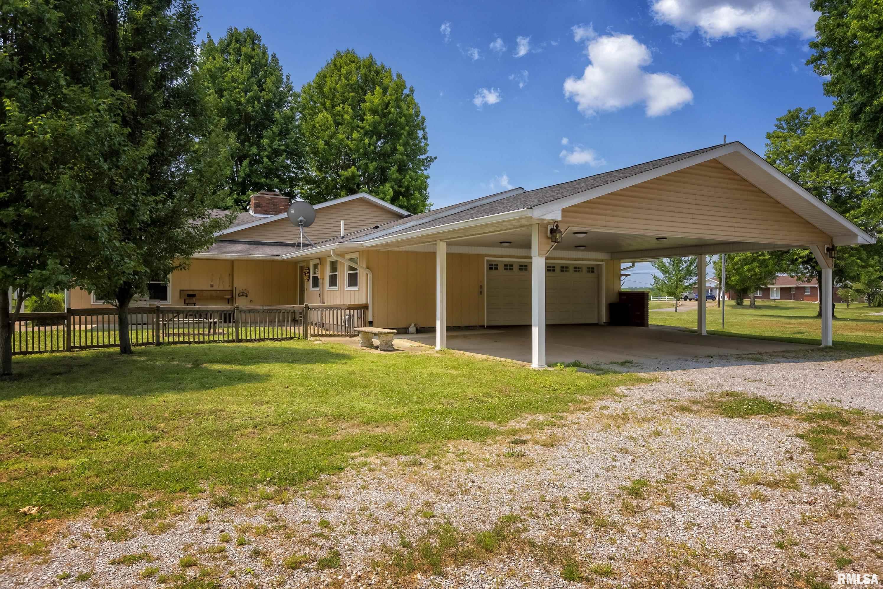 9784 Highway 127 Murphysboro, IL 62966 - Photo 4 of 59