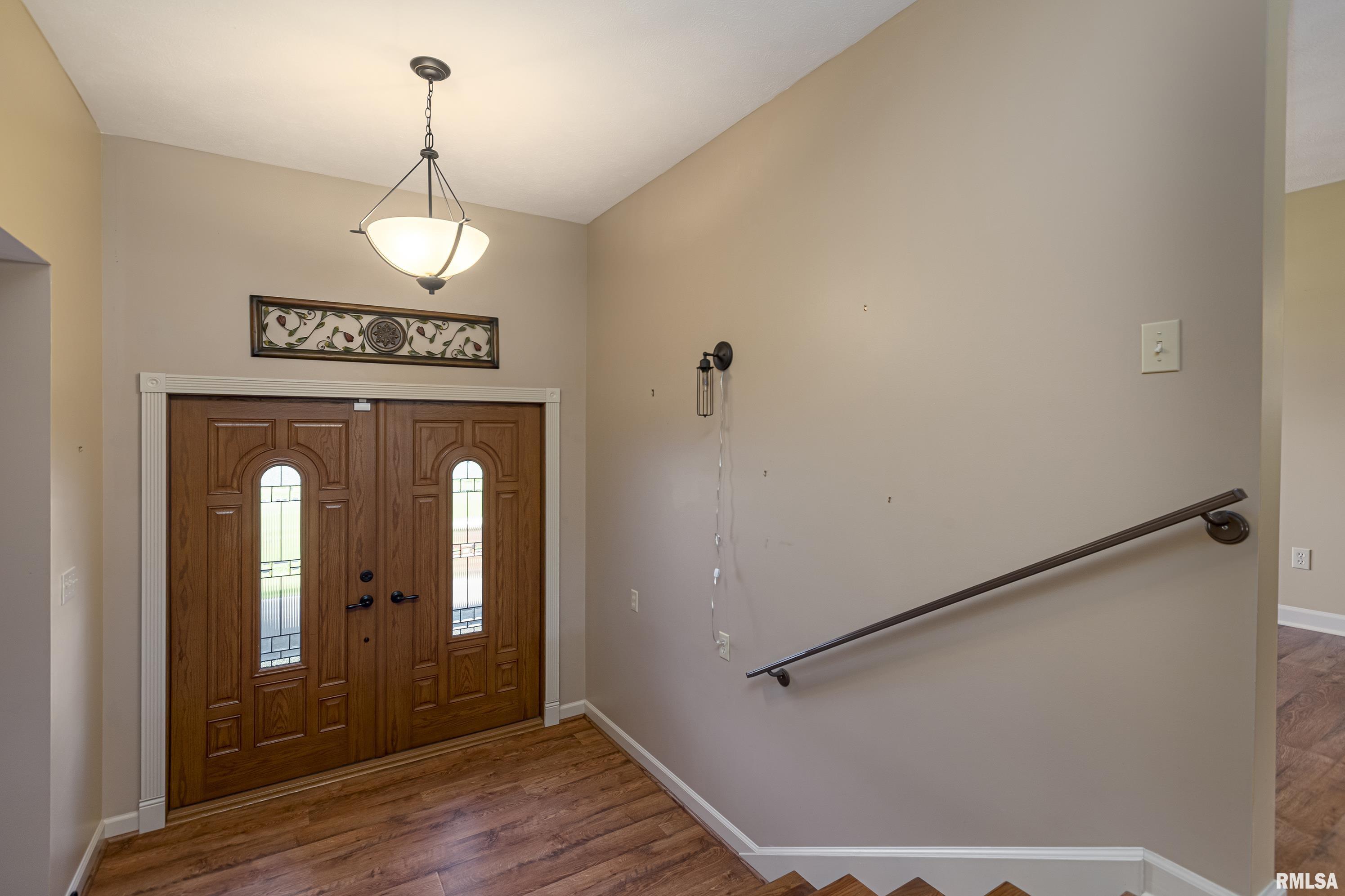 9784 Highway 127 Murphysboro, IL 62966 - Photo 6 of 59