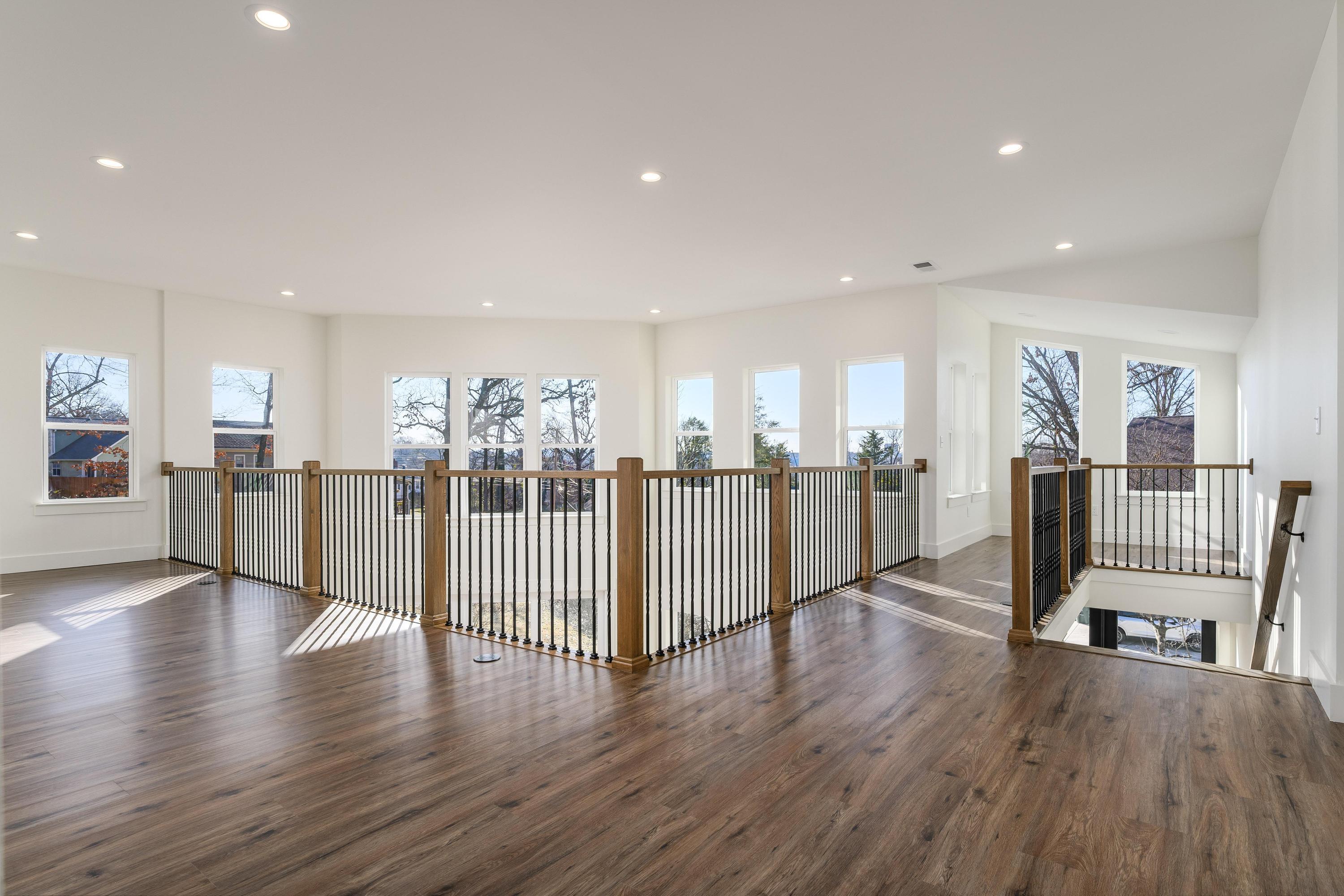 315 Pine Ridge Road Chattanooga, TN 37405 - Photo 21 of 42 2026_01_January_315_Pine_Ridge_Rd_0018