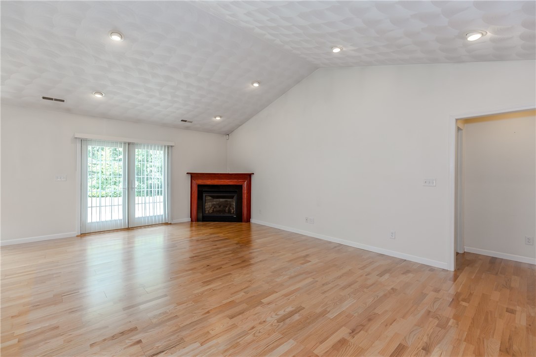 167 Cranberry Ridge Road Glocester, RI 02857 - Photo 10 of 50