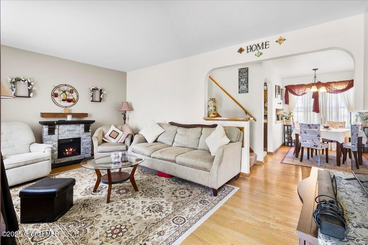 17 Ruby Boulevard Glenville, NY 12302 - Photo 7 of 36 16-IMG_0719