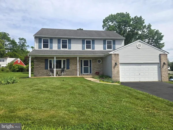 $670,000 | 963 Dick Avenue, Warminster, PA 18974