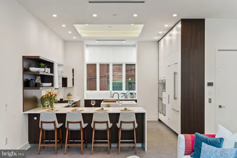 $2,850,000 | 1646 Carlton Street, Philadelphia, PA 19103