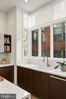 $2,850,000 | 1646 Carlton Street, Philadelphia, PA 19103