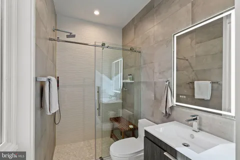 $2,850,000 | 1646 Carlton Street, Philadelphia, PA 19103