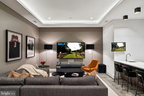 $2,850,000 | 1646 Carlton Street, Philadelphia, PA 19103