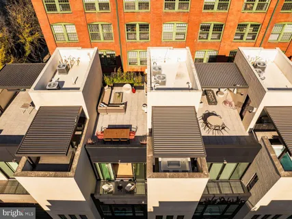 $2,850,000 | 1646 Carlton Street, Philadelphia, PA 19103