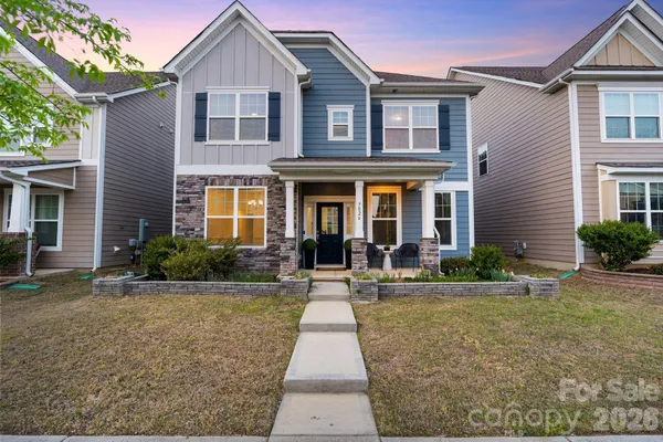 $815,000 | 7026 Walnut Branch Lane, Charlotte, NC 28277