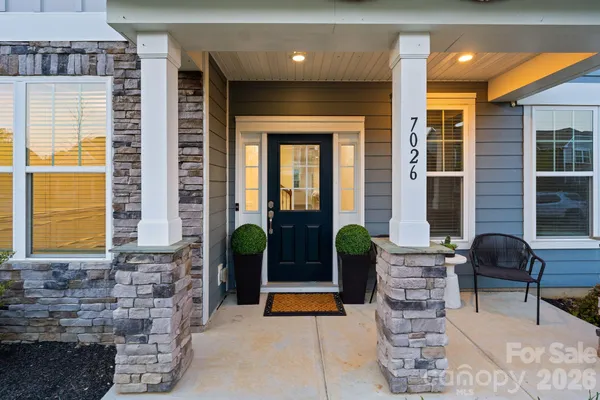 $815,000 | 7026 Walnut Branch Lane, Charlotte, NC 28277