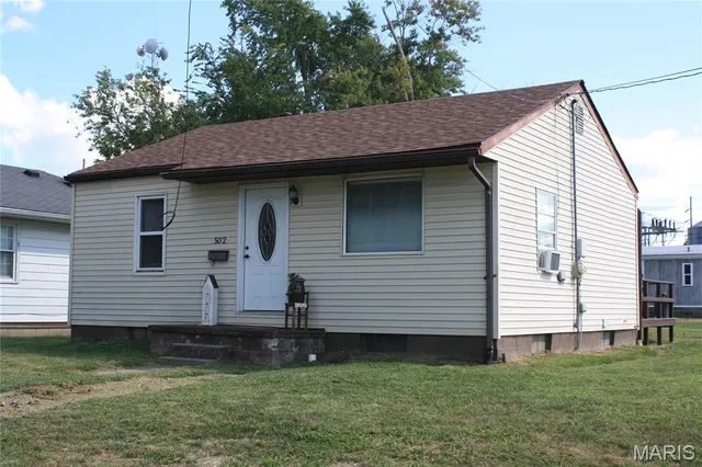 $71,500 | 502 Snedeker Street, Jerseyville, IL 62052