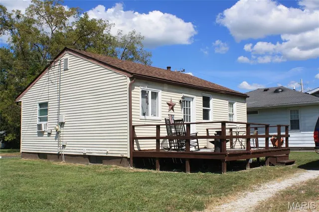$71,500 | 502 Snedeker Street, Jerseyville, IL 62052