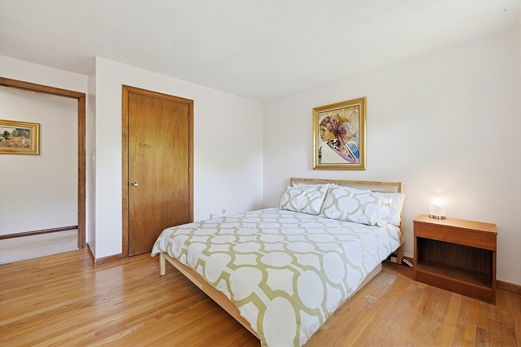 218 Hampton Road Sharon, MA 02067 - Photo 26 of 34