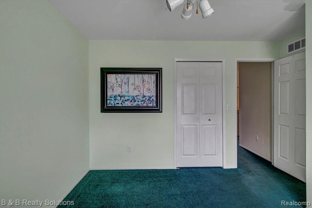 460 Fairgrove Street Romeo, MI 48065 - Photo 16 of 31 Gallery Image 16