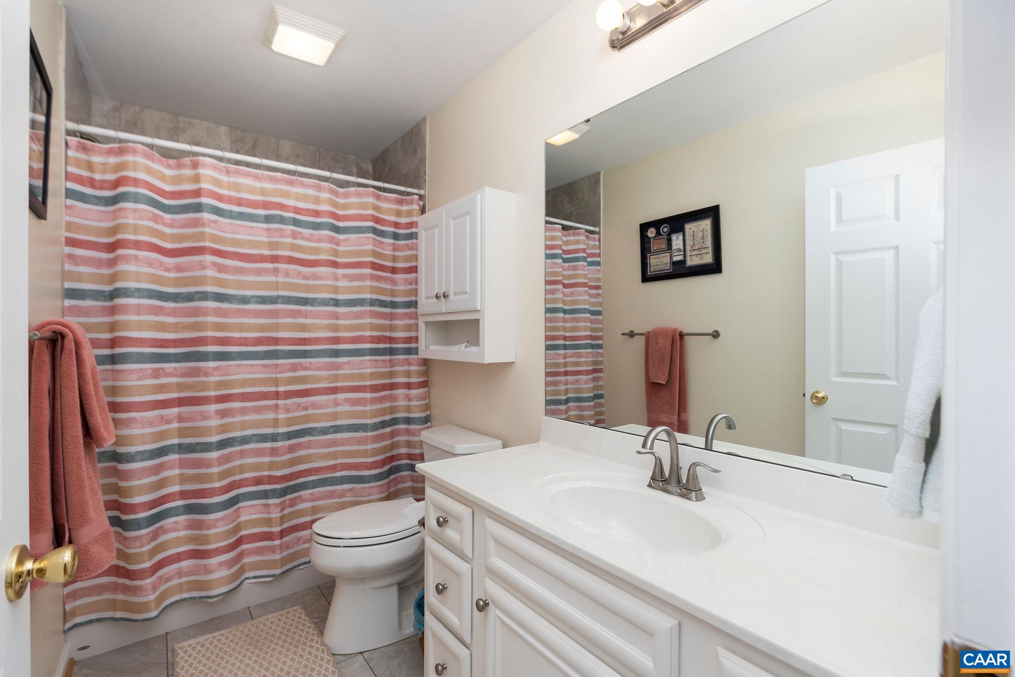 1 Marina Point, Unit B1 Palmyra, VA 22963 - Photo 25 of 49
