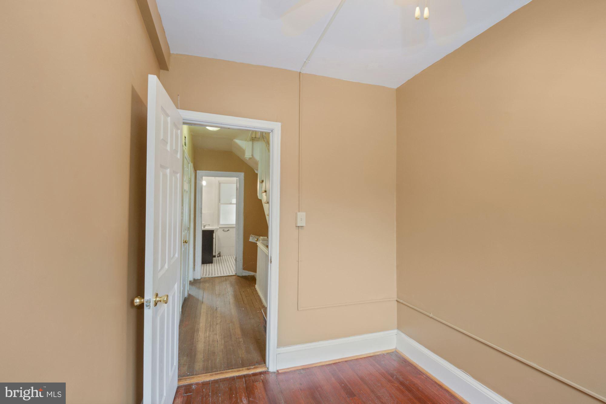 638 Rock Creek Church Road Northwest Washington, DC 20010 - Photo 28 of 39 Bedroom 4