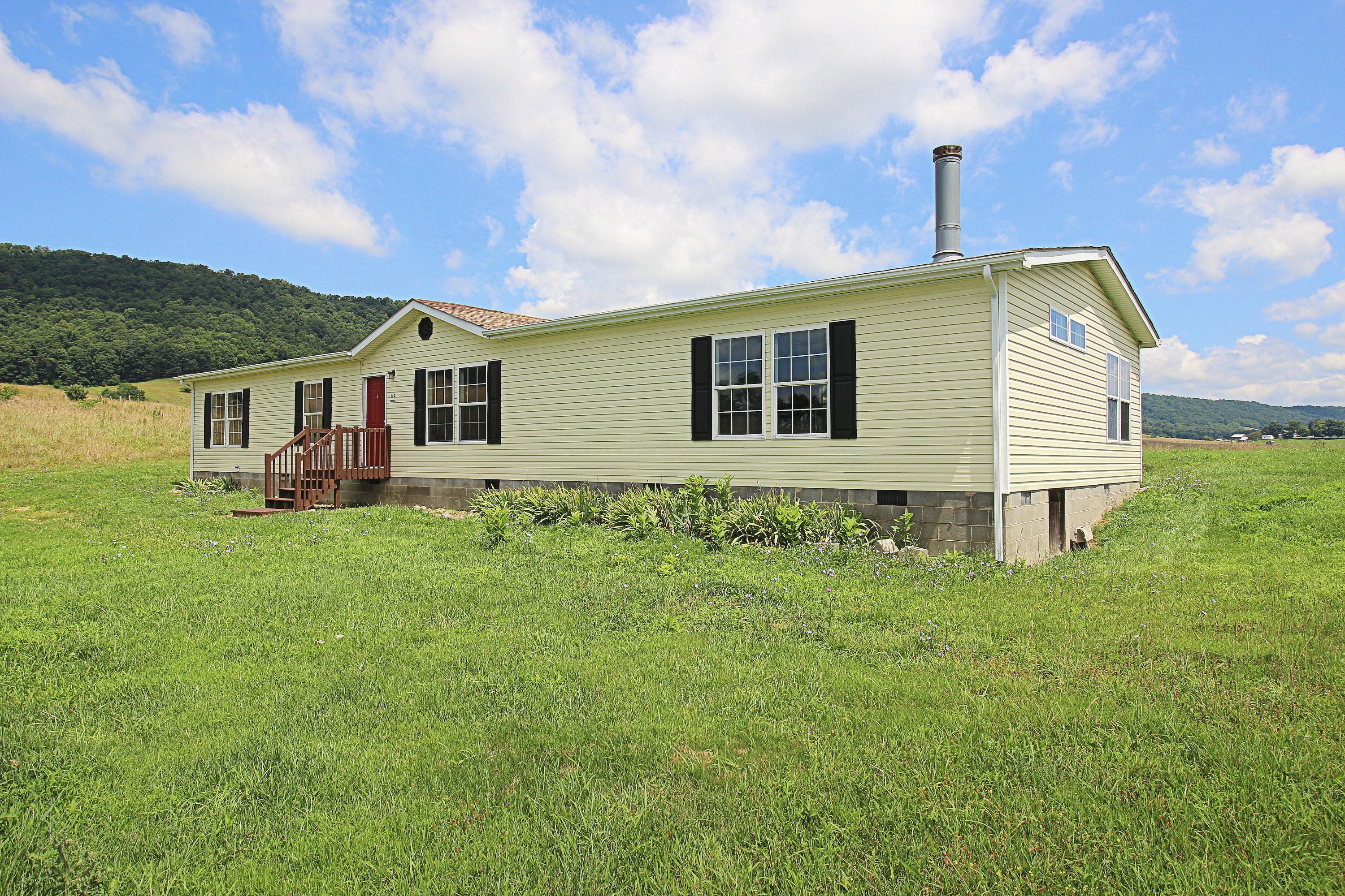 142 Whisper Ridge Lane New Castle, VA 24127 - Photo 1 of 35 IMG_2687