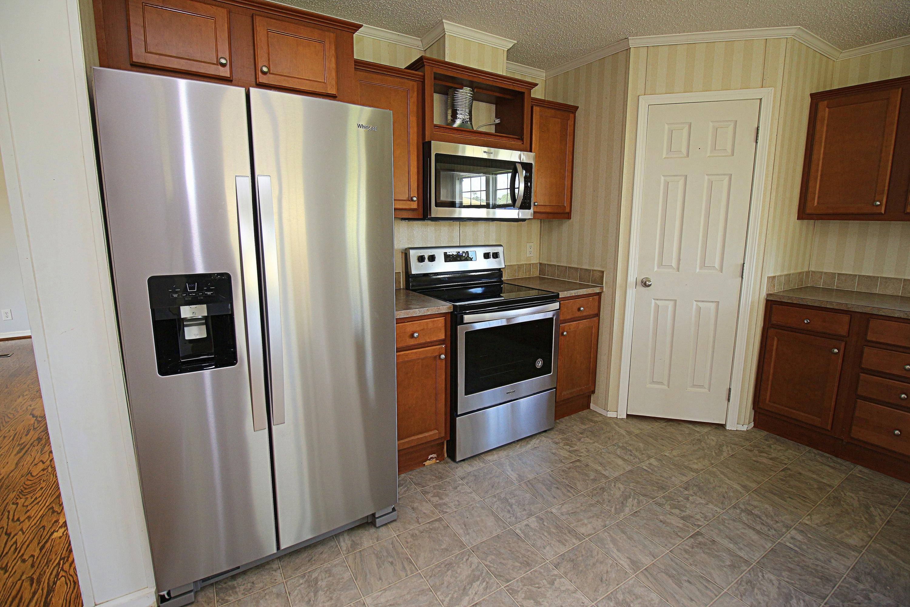 142 Whisper Ridge Lane New Castle, VA 24127 - Photo 14 of 35 IMG_2731