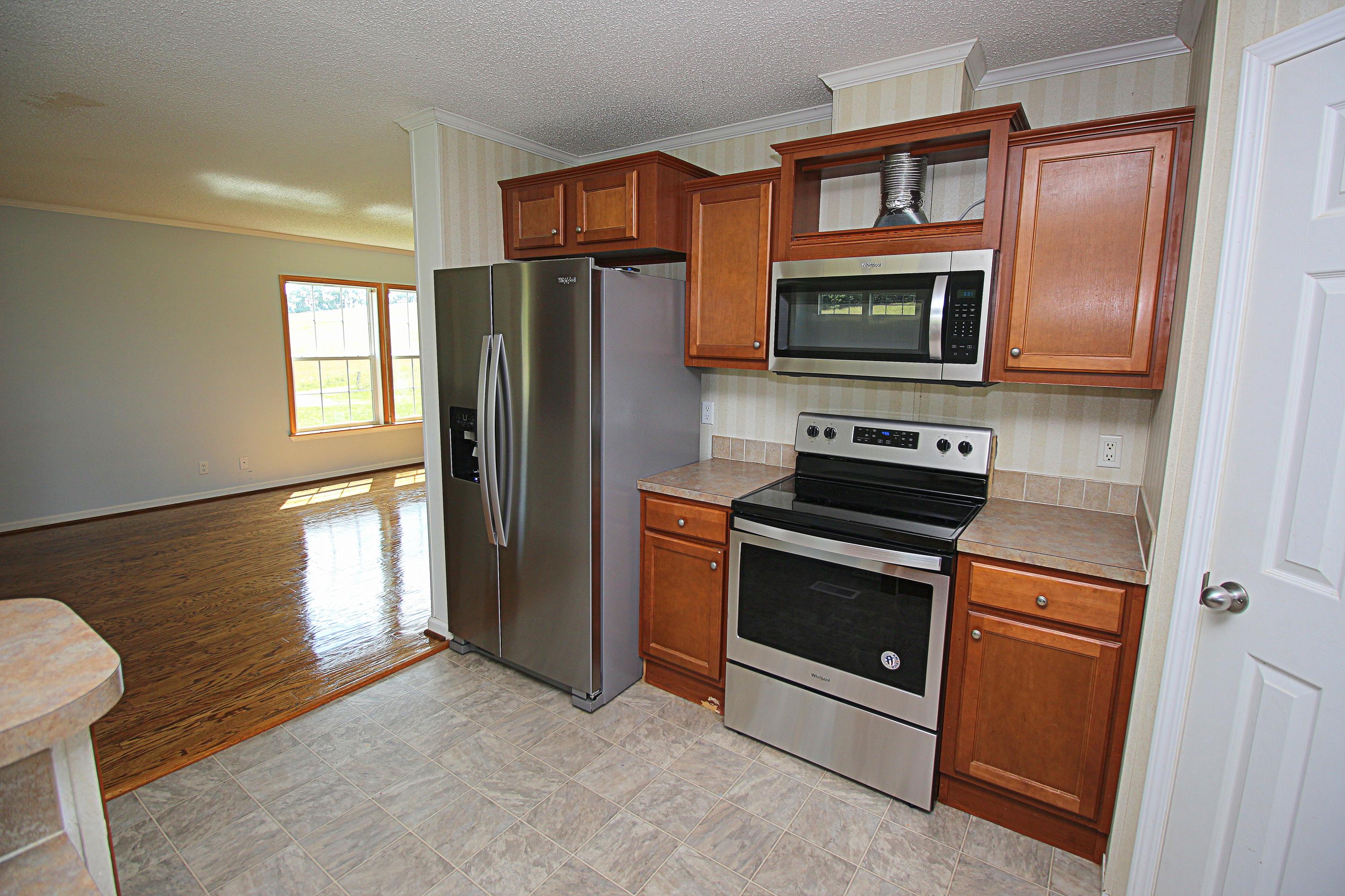 142 Whisper Ridge Lane New Castle, VA 24127 - Photo 15 of 35 IMG_2730
