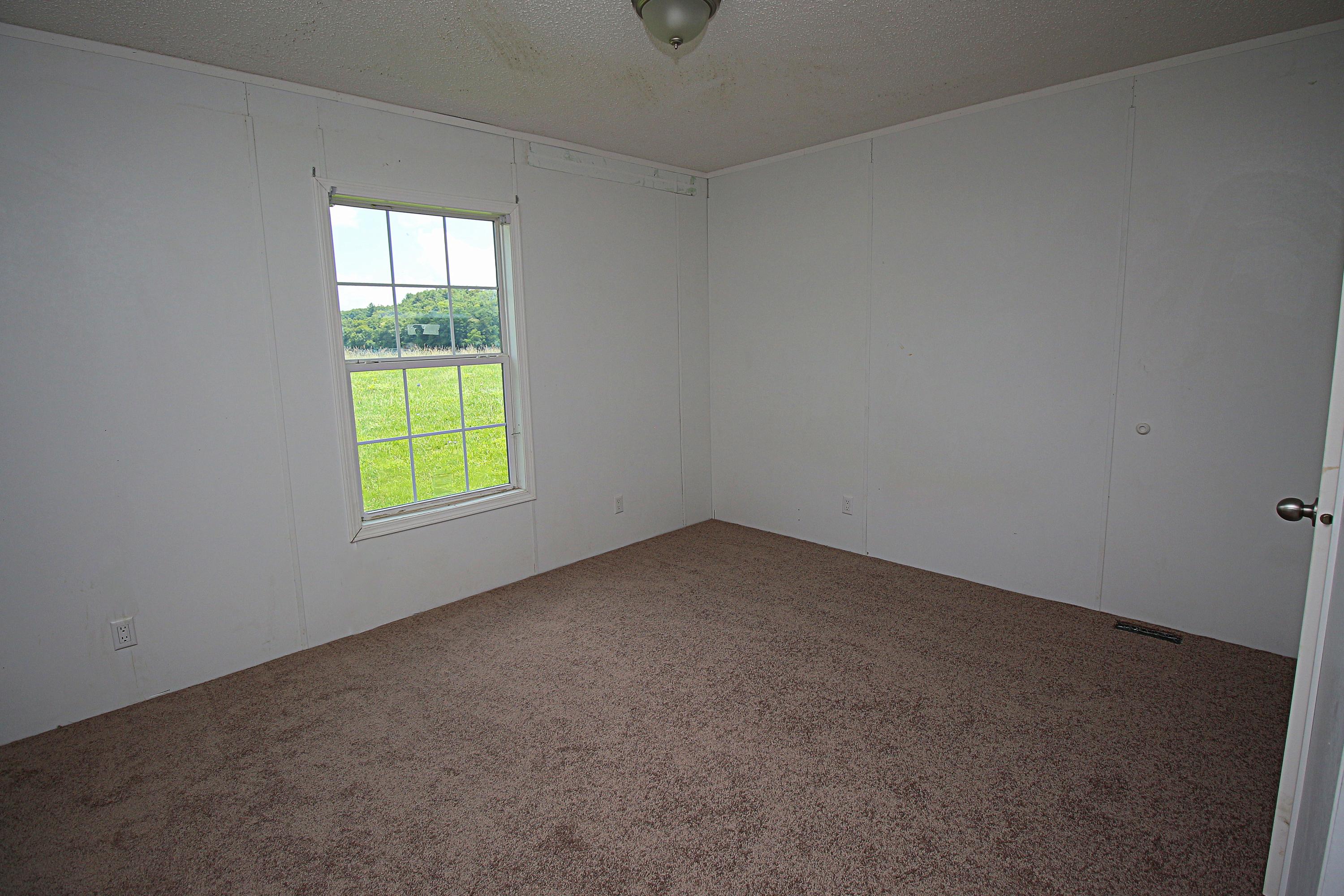 142 Whisper Ridge Lane New Castle, VA 24127 - Photo 27 of 35 IMG_2699