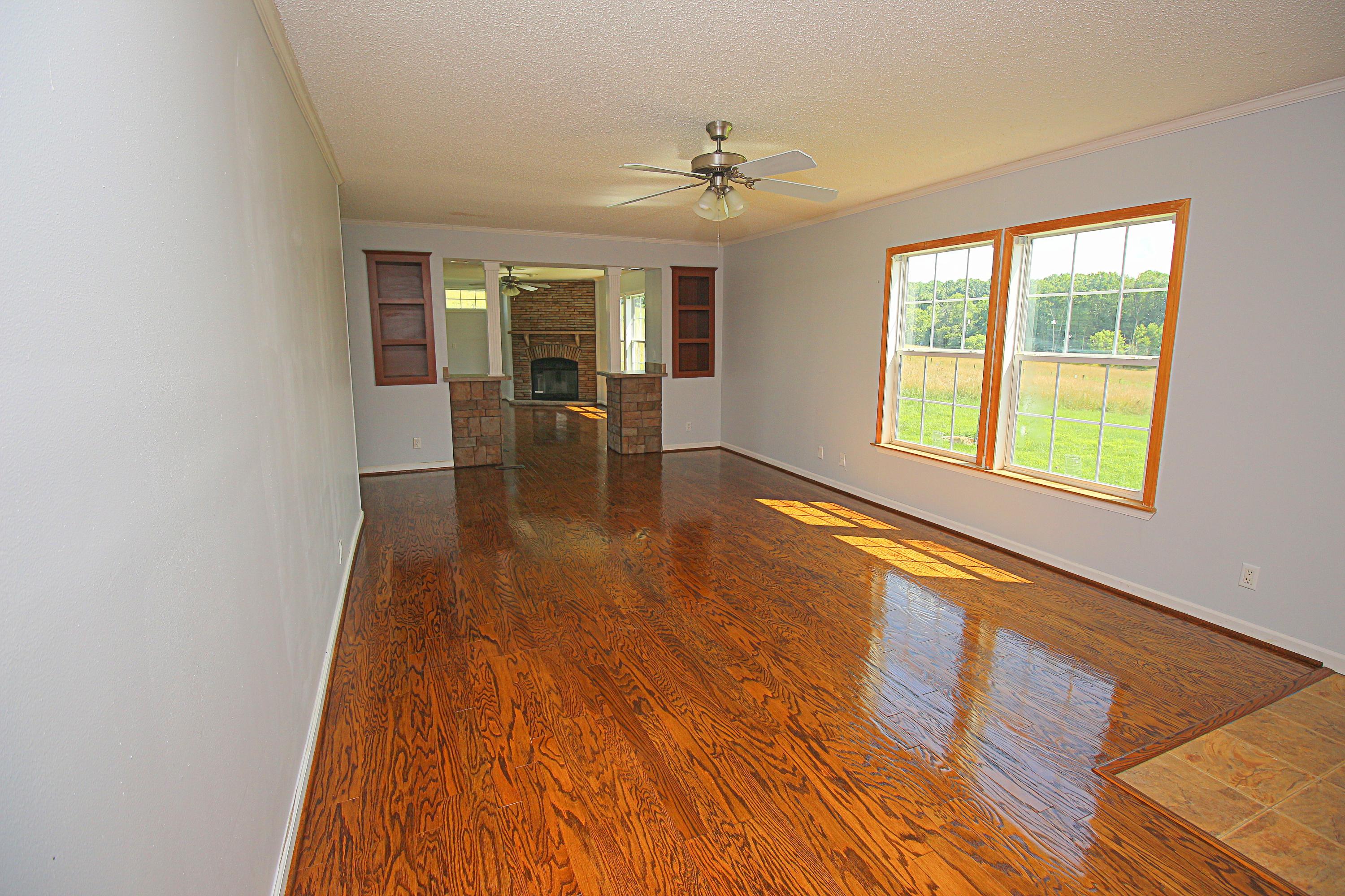 142 Whisper Ridge Lane New Castle, VA 24127 - Photo 10 of 35 IMG_2720