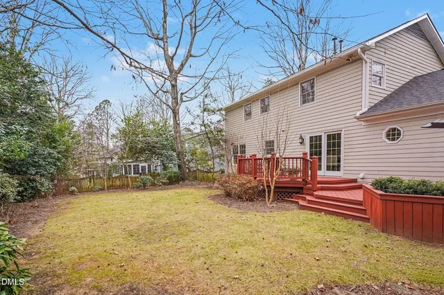 $575,000 | 211 Leckford Way, Cary, NC 27513