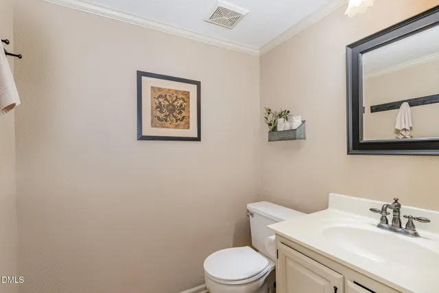 $575,000 | 211 Leckford Way, Cary, NC 27513